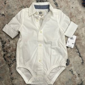 NWT OshKosh B'gosh Button Down Onesie (6M)